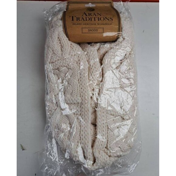 Aran Traditions Cream Cable Knit Snood Scarf  Soft Acrylic Wool Blend Cozy Warm - Picture 5 of 6